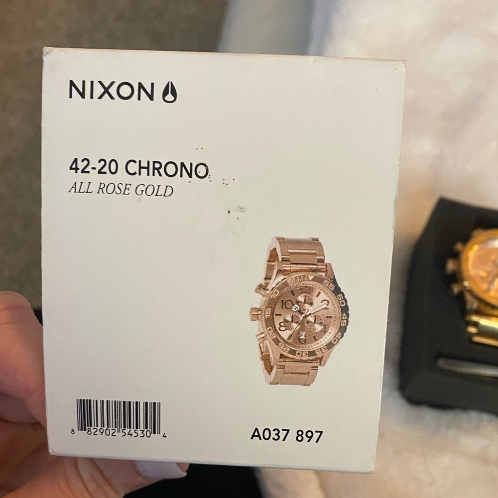 Nixon rose gold watch